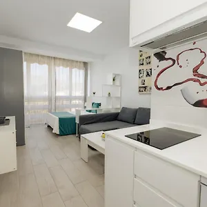 https://apartamento-torremolinos-29620-6.es-andalucia.com